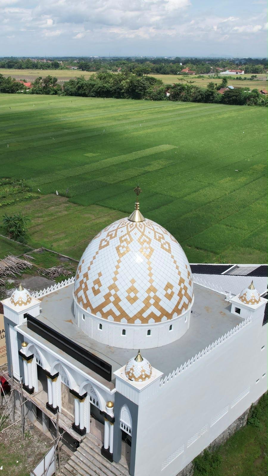 Kubah Masjid PT. Duta Madinna Kubah